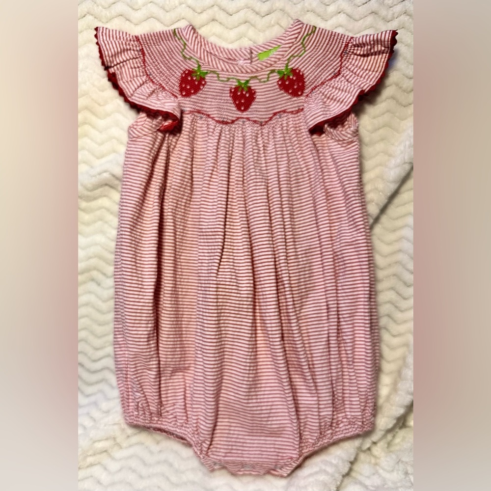 Classic Whimsy Smocked Strawberry Fields Bubble • Red & White • Size 18 months